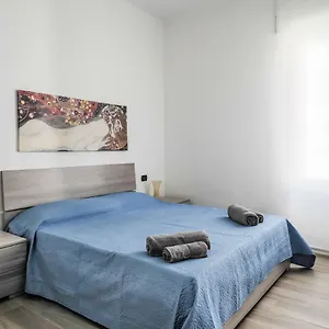 brand-new-cinque-terre-cozy-flat.hotelitalianriviera.com/